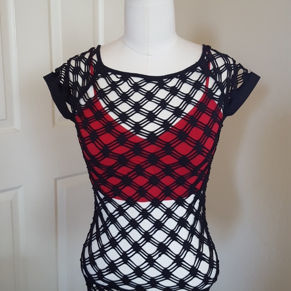 Fishnet mesh top - Picture 2 of 6